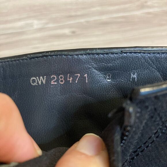 Stuart Weitzman Size 8 Backer Quilted Aquatex Ankle Boots EUC - Picture 7 of 8